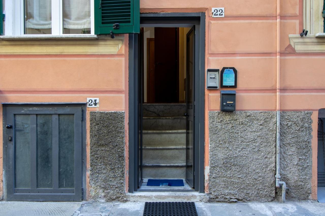 Down Town Blue Apartment لا سبيتسْيا المظهر الخارجي الصورة